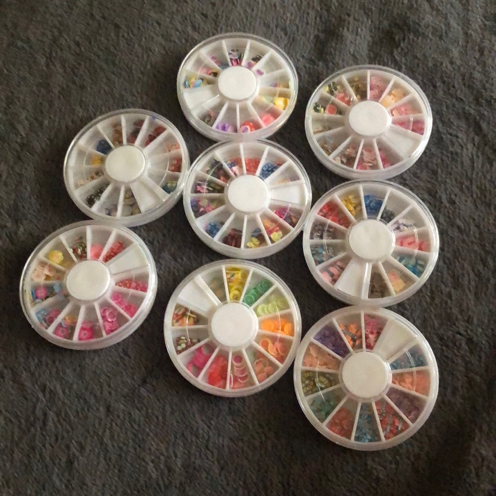 Nail decor wheels